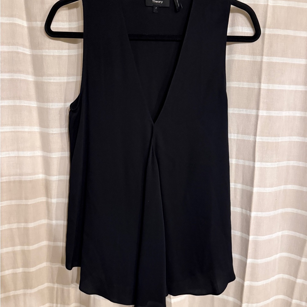Theory Women's Black V-Neck Blouse